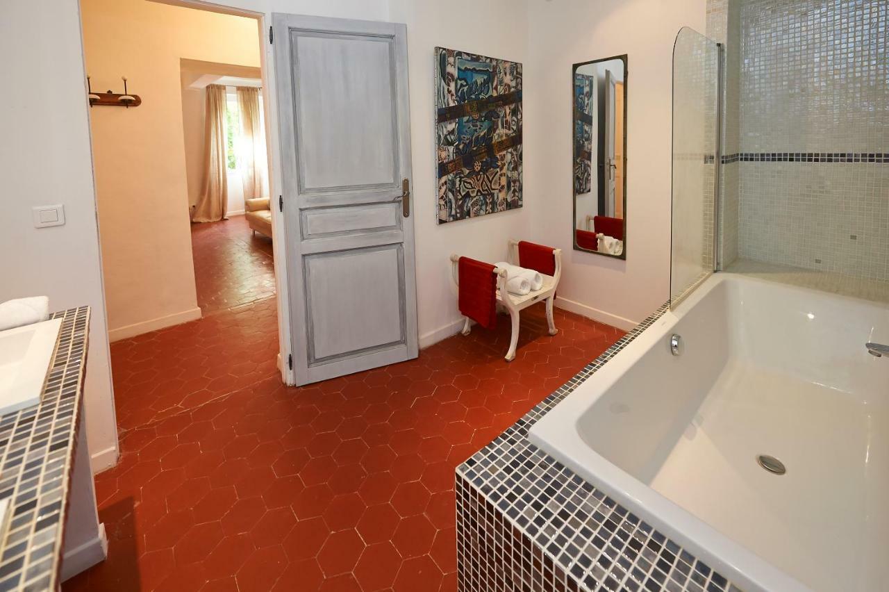 La Grande Maison De Nans Bagian luar foto